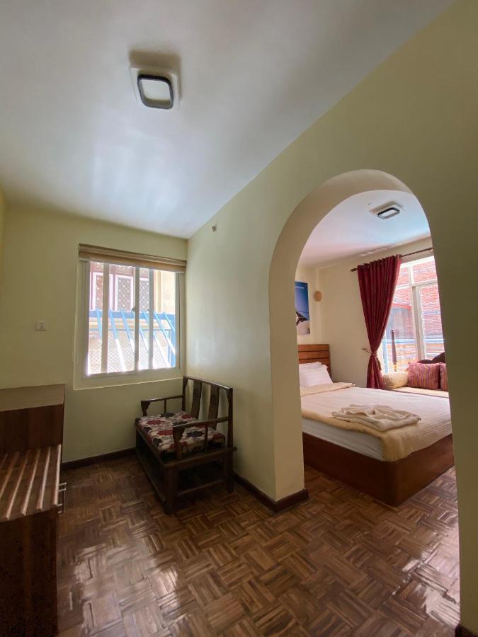 Alobar1000 Hostel Katmandu Eksteriør billede